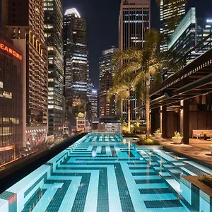 Qt ***** Singapura